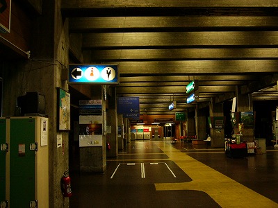 夜の室堂ターミナル