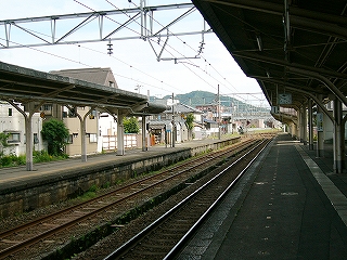 武生駅構内の敦賀寄りの風景